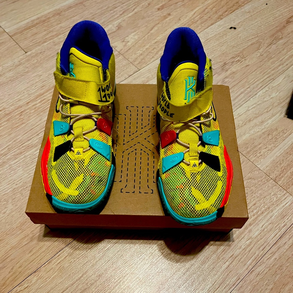 Barley worn Nike Kyries size 3